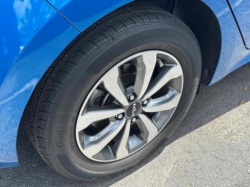 2022 Kia Rio S