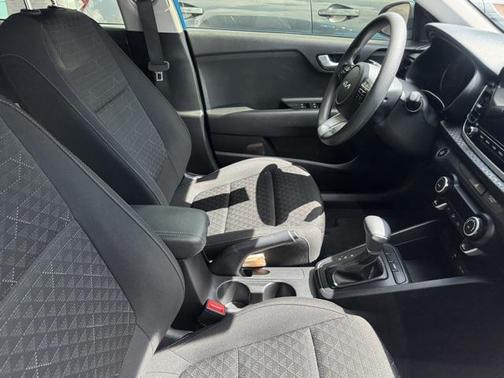 2022 Kia Rio S
