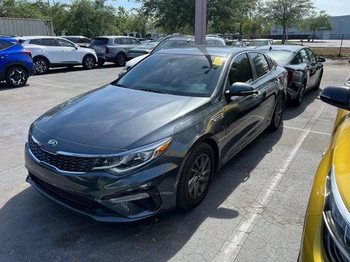 2020 Kia Optima LX