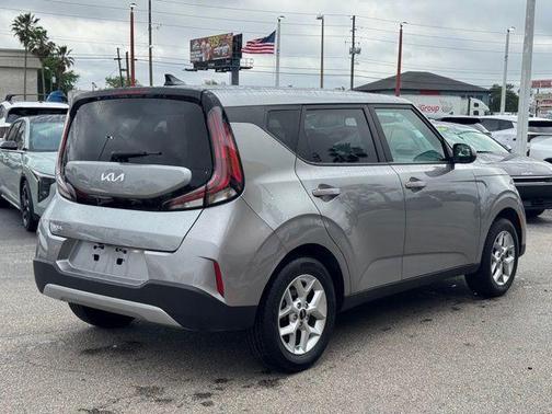 2025 Kia Soul LX