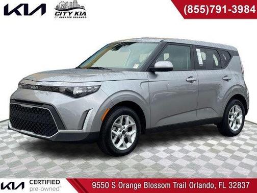 Gray 2025 Kia Soul LX
