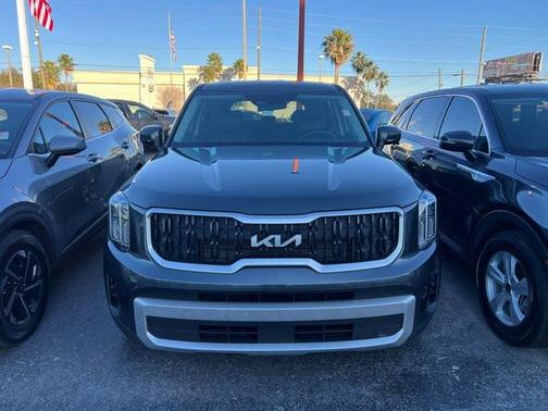 2024 Kia Telluride LX