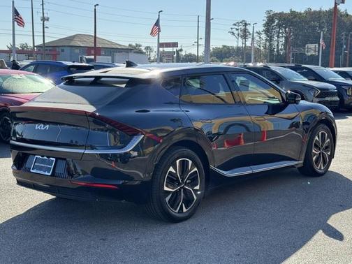 2022 Kia EV6 Wind
