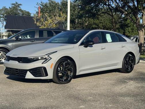 2025 Kia K5 GT-Line