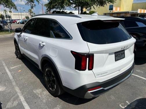 2024 Kia Sorento S