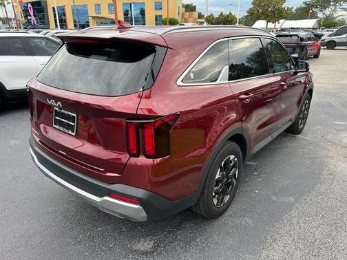 2025 Kia Sorento S