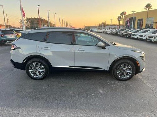 2023 Kia Sportage SX