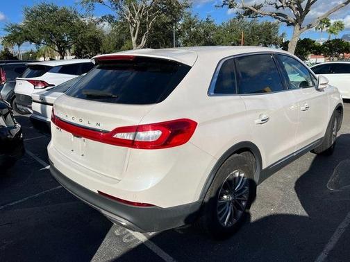 2017 Lincoln MKX Select