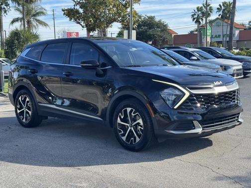 2023 Kia Sportage EX