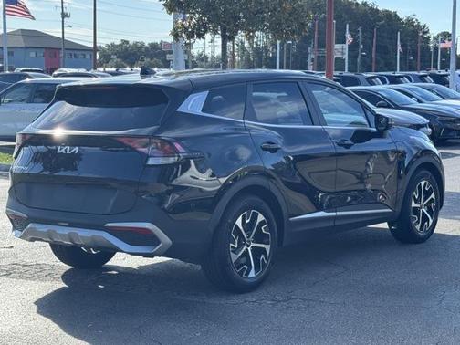 2023 Kia Sportage EX