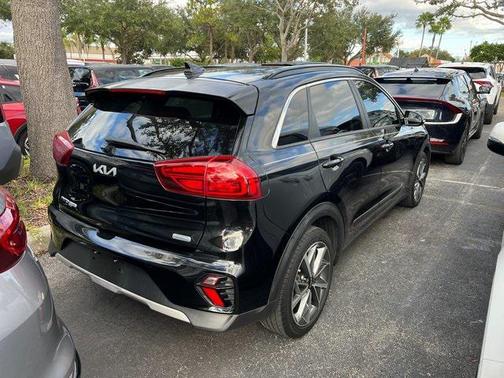2022 Kia Niro Touring SE