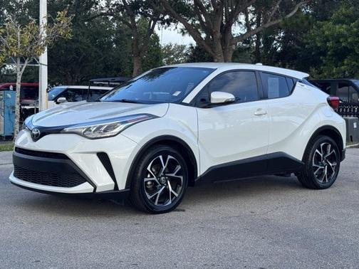 2021 Toyota C-HR XLE