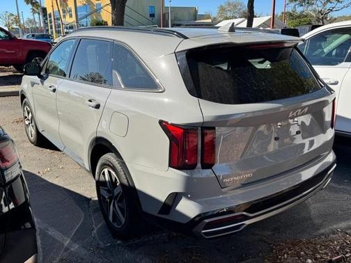 2023 Kia Sorento EX