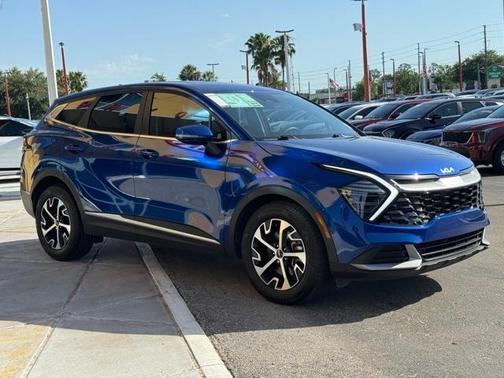 2024 Kia Sportage EX