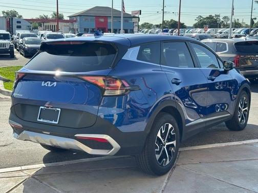 2024 Kia Sportage EX