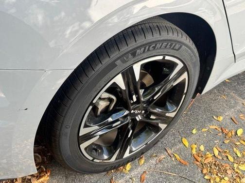 Wolf Gray 2024 Kia K5 GT-Line