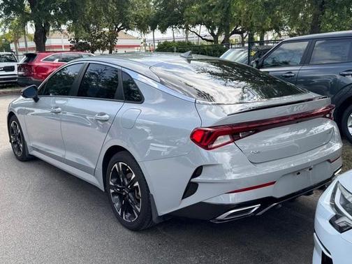 2022 Kia K5 GT-Line