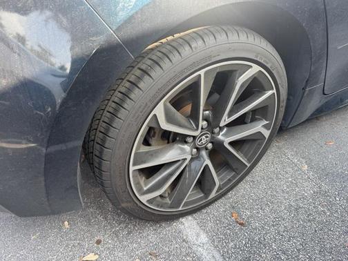 2020 Toyota Corolla Hatchback XSE