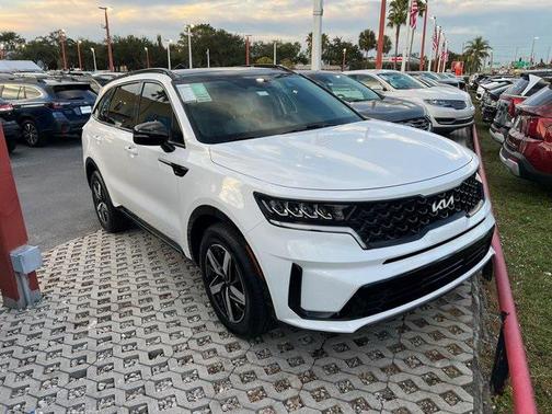 2023 Kia Sorento S