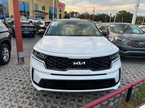 2023 Kia Sorento S