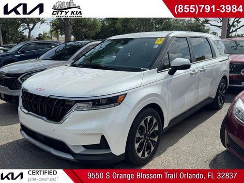 White 2024 Kia Carnival EX