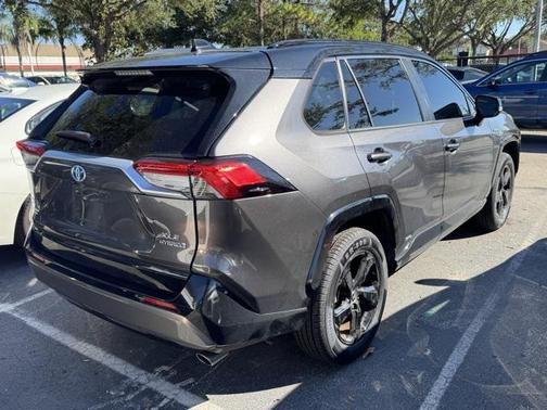 2020 Toyota RAV4 Hybrid XSE