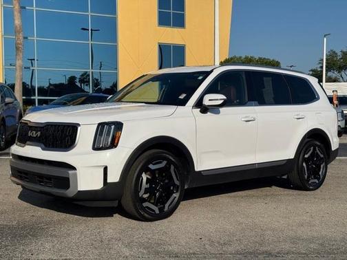 2023 Kia Telluride EX