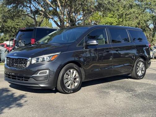 2020 Kia Sedona LX