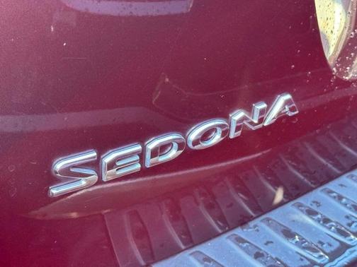 2020 Kia Sedona LX