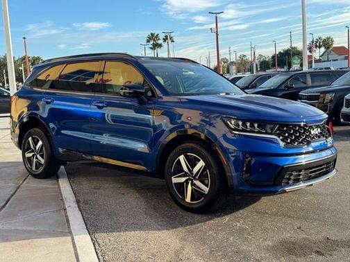 2023 Kia Sorento S