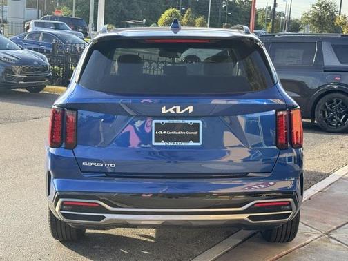 2023 Kia Sorento S