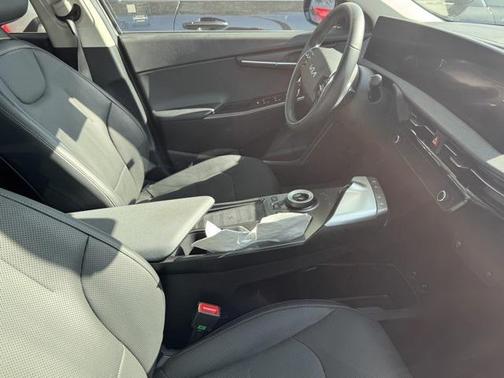 2024 Kia EV6 Wind