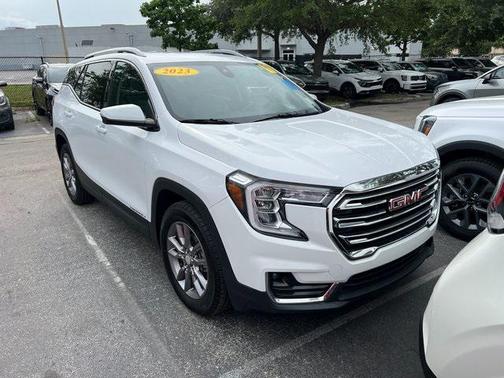 2023 GMC Terrain SLT