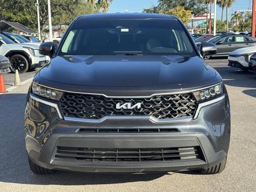 2023 Kia Sorento LX