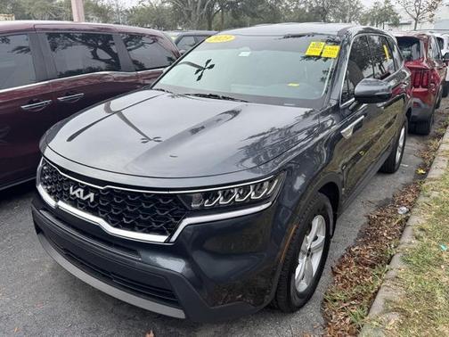 2023 Kia Sorento LX