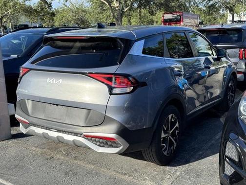 2023 Kia Sportage EX