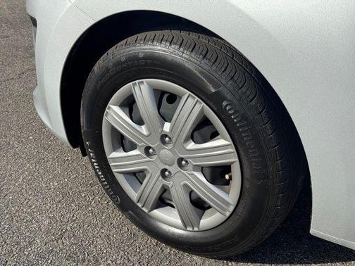 Silky Silver 2023 Kia Rio S