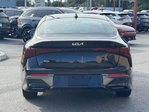 2025 Kia K5 EX