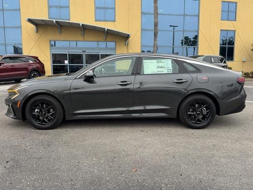 2026 Kia K5 LXS