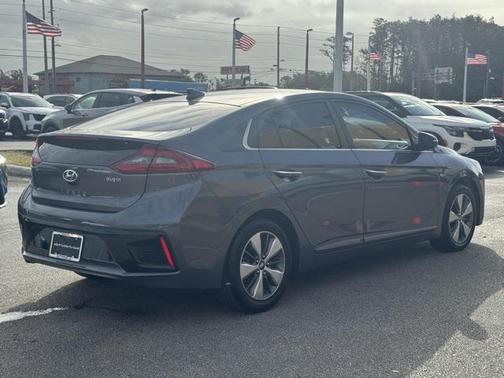 2019 Hyundai IONIQ Plug-In Hybrid Base