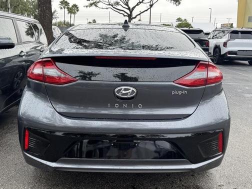 2019 Hyundai IONIQ Plug-In Hybrid Base