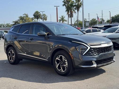 2025 Kia Sportage LX