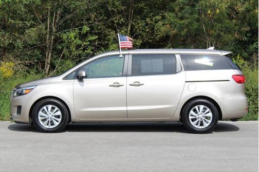 2017 Kia Sedona LX