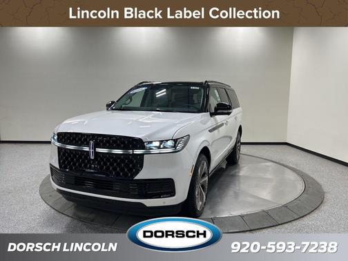 Star White Metallic Tri-Coat 2026 Lincoln Navigator Black Label