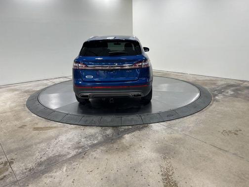 2020 Lincoln Nautilus Standard
