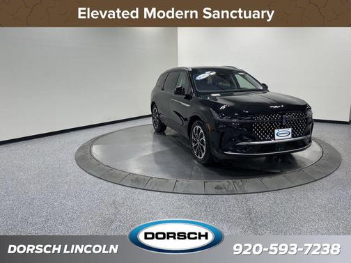 Infinite Black Metallic Clearcoat 2026 Lincoln Nautilus Reserve