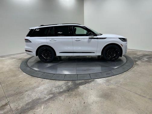 2026 Lincoln Aviator Reserve AWD