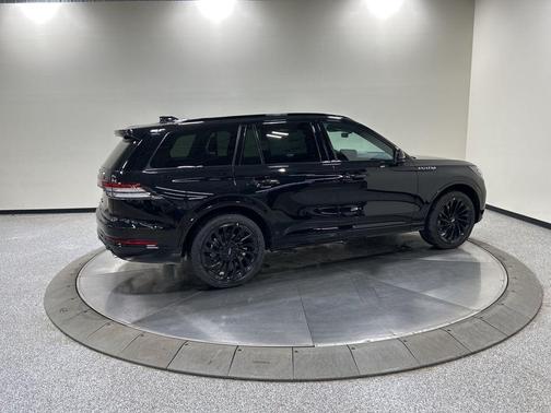 2026 Lincoln Aviator Reserve AWD
