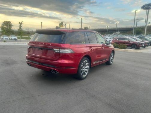 2025 Lincoln Aviator Premiere