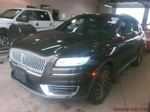 Brown 2019 Lincoln Nautilus Reserve